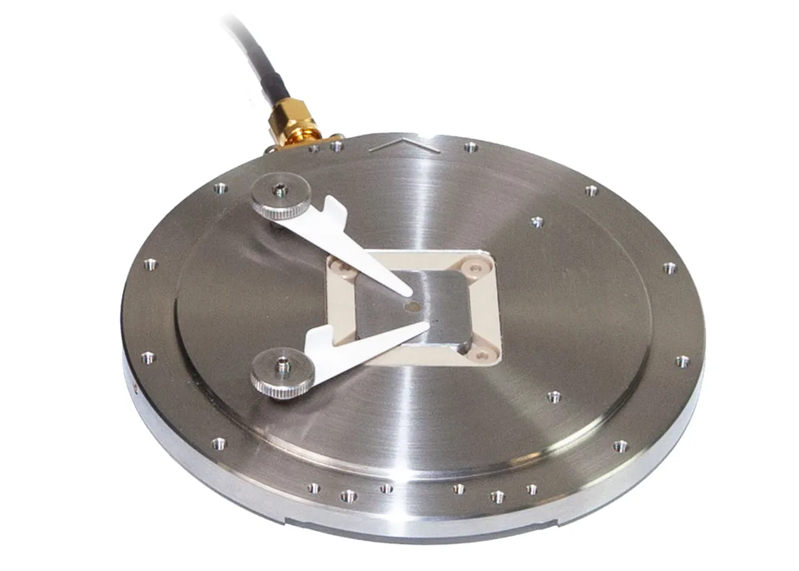 Sample Holder for Electrical Measurements