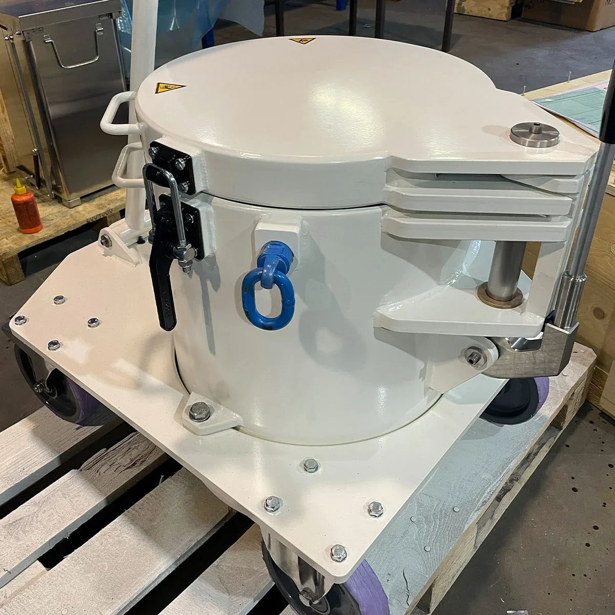 Lead Shielded Transport Container with Wheels