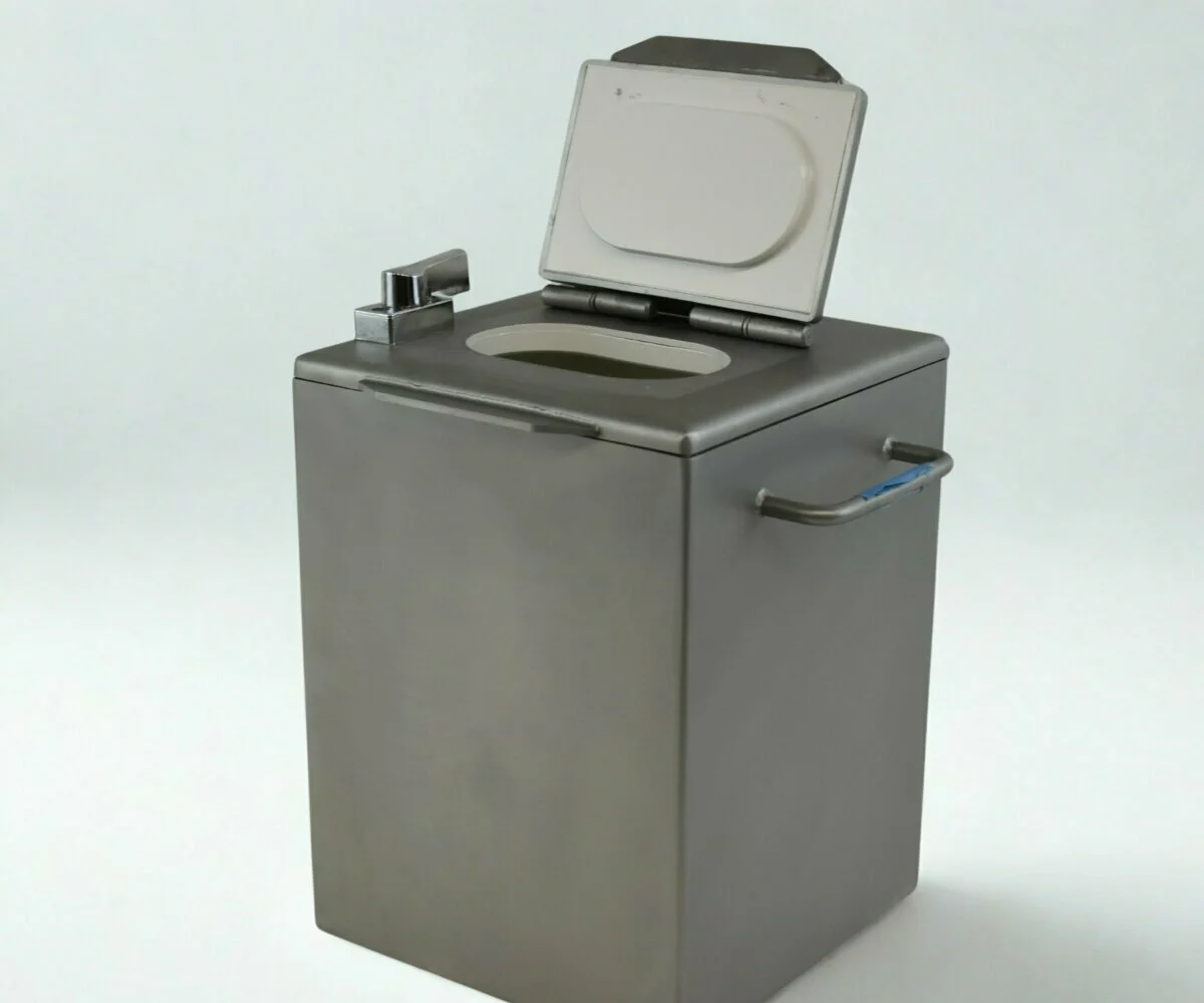 Shielded Sharps Bin - 6 mm